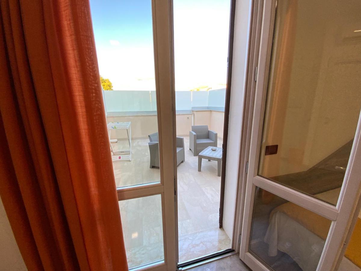 Oasi Nel Deserto Bed and Breakfast Custonaci Exterior foto